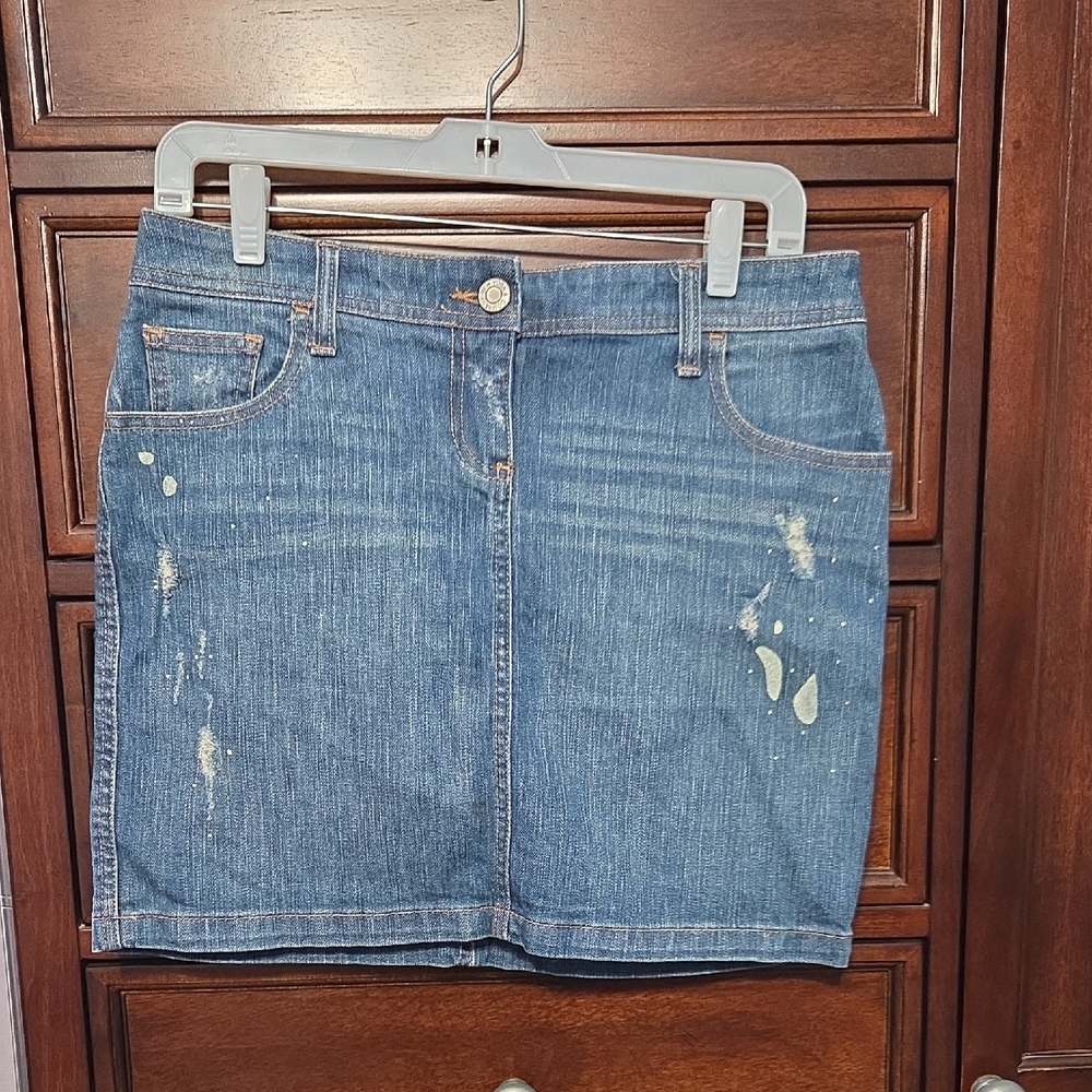 New York & Company Distressed Denim 5 Pocket Skirt Ligh Blue Womens 6
